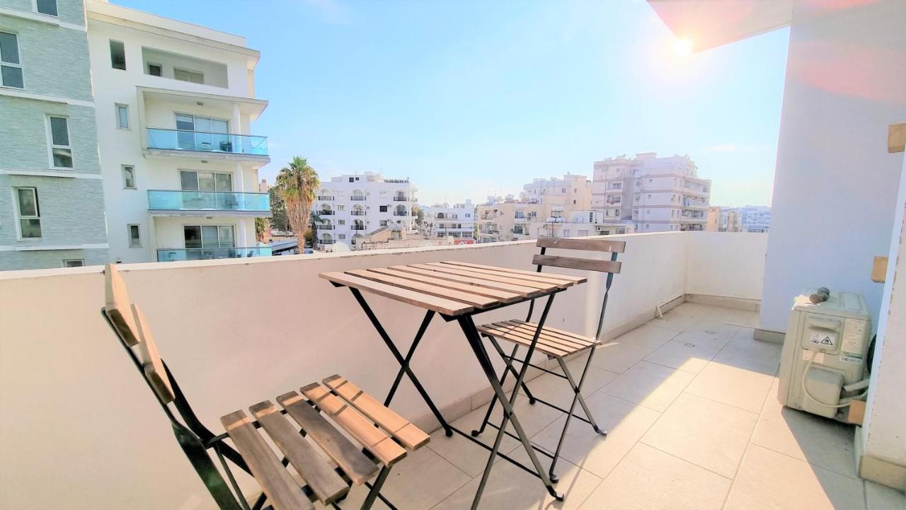 Spacious Lightflooded 2Br Apt / Near Center & Harbour Larnaka Exterior foto
